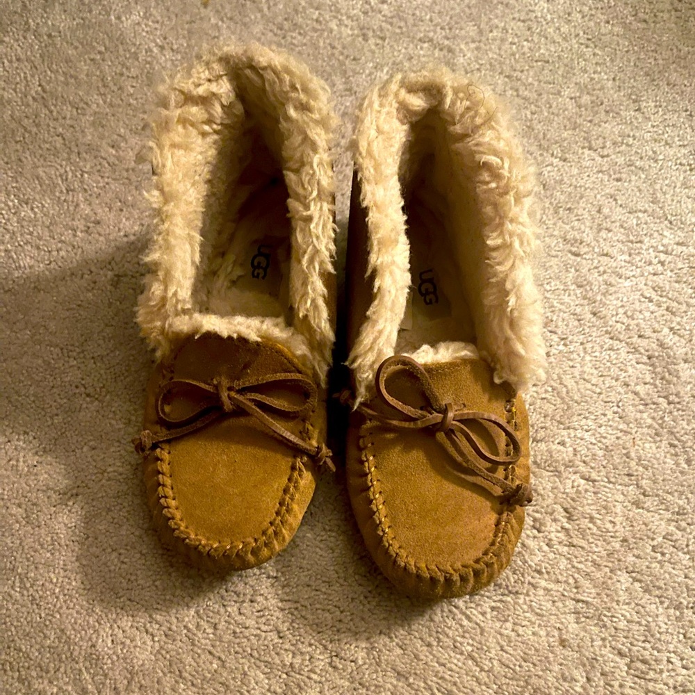 Gently used Tan Alena Girls Uggs